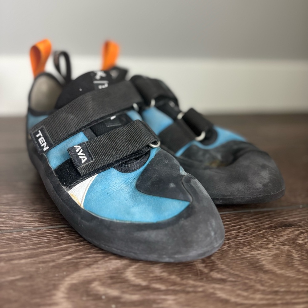 Climbing Shoes